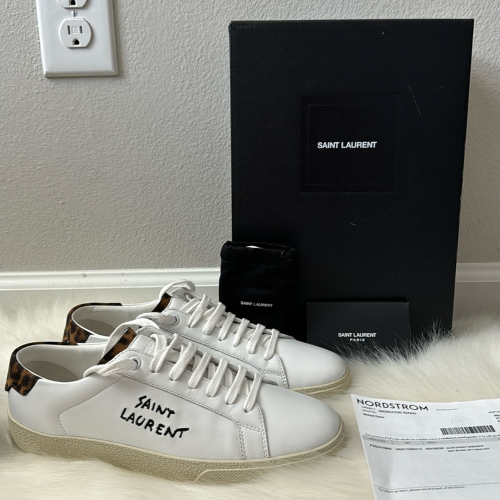 Saint Laurent 06 signature sneaker